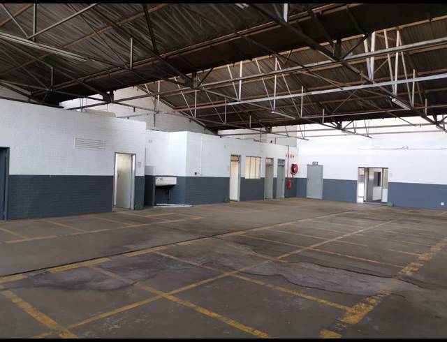 741M² WAREHOUSE TO LET IN BENROSE